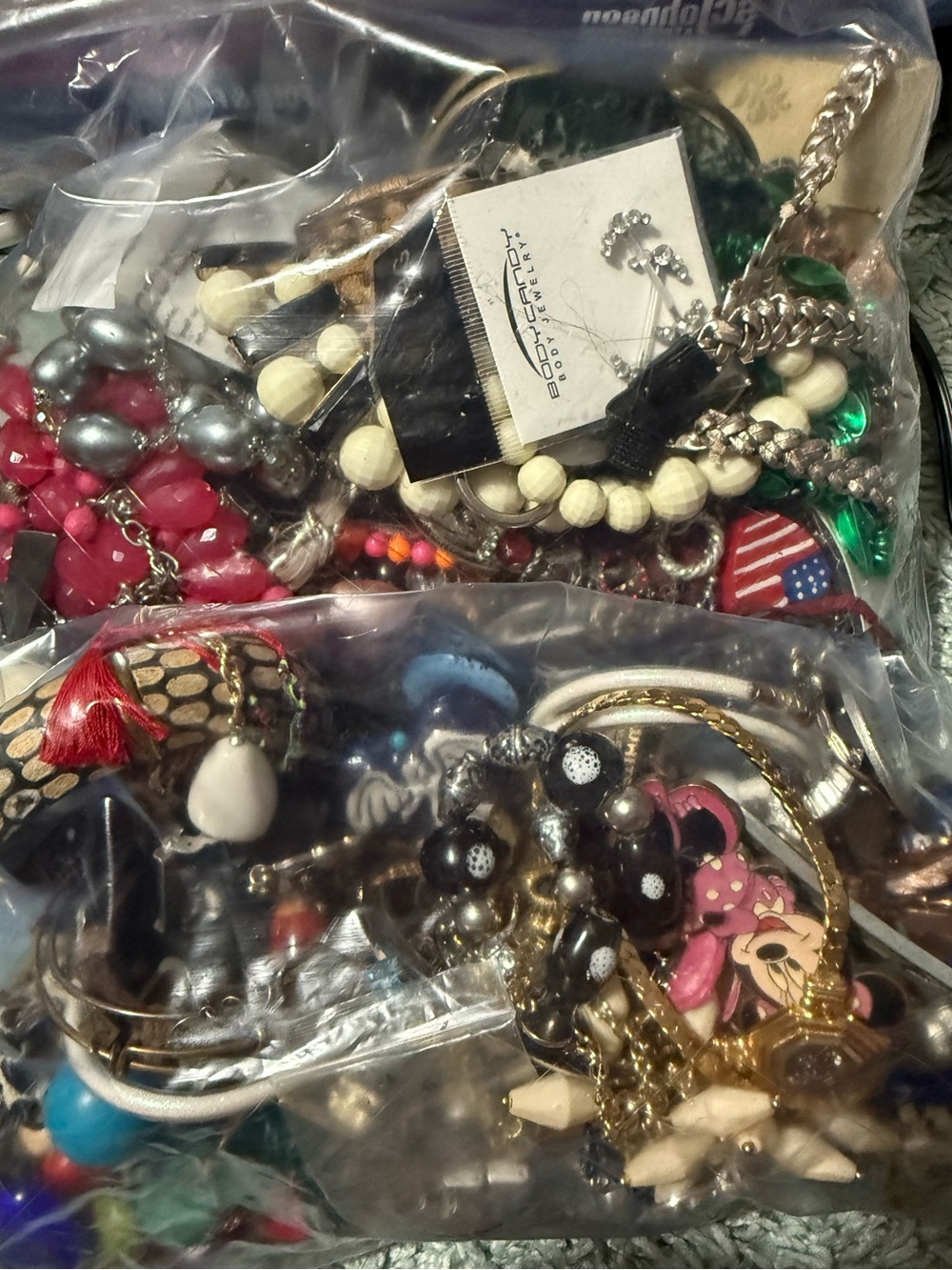 Big jewelry lot- 35+ pieces, gold, silver, rose gold, etc.
